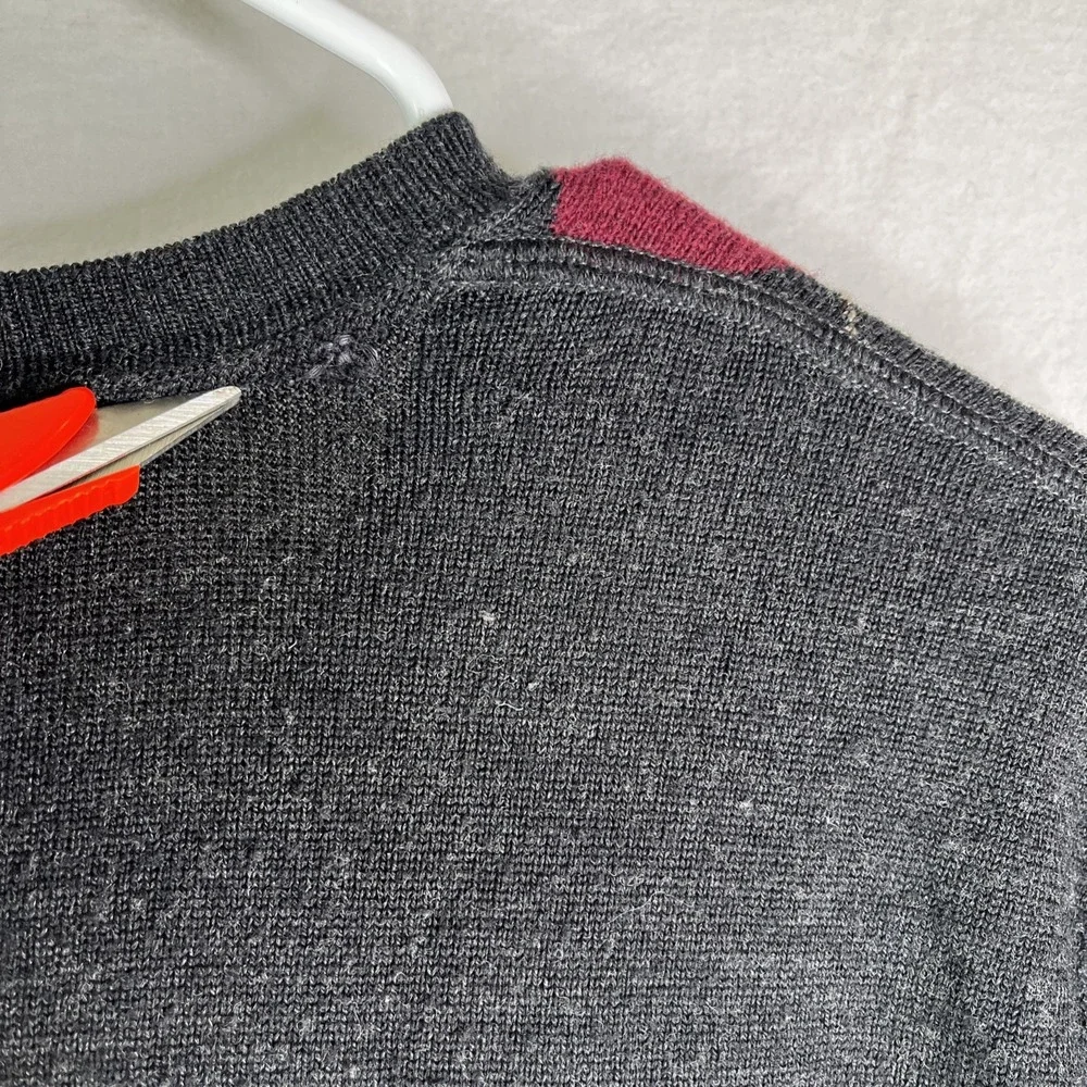Banana Republic Sweater Black Argyle Diamond‎ 100% Merino Wool V Neck Preppy M